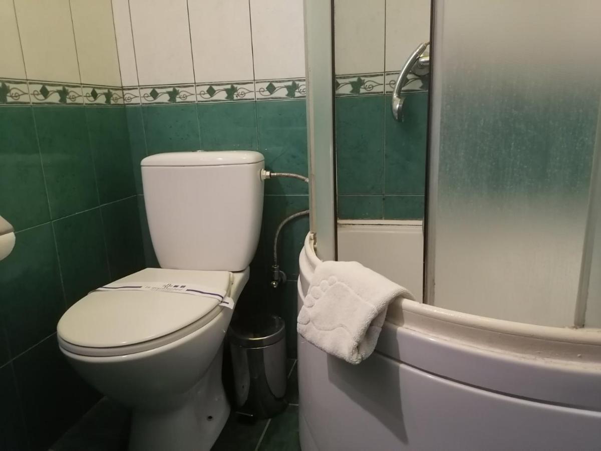 Argo Premium Hotel Lviv Kültér fotó