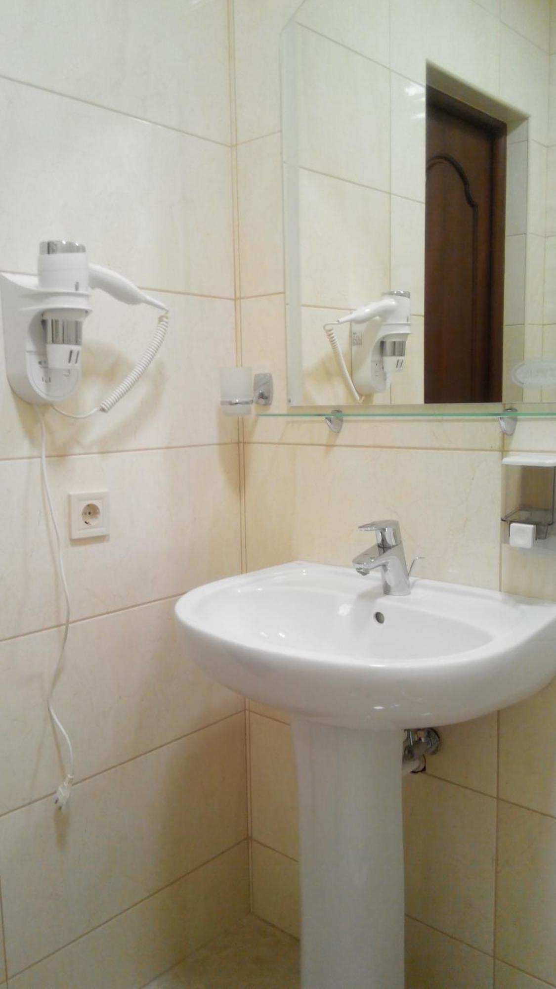 Argo Premium Hotel Lviv Kültér fotó