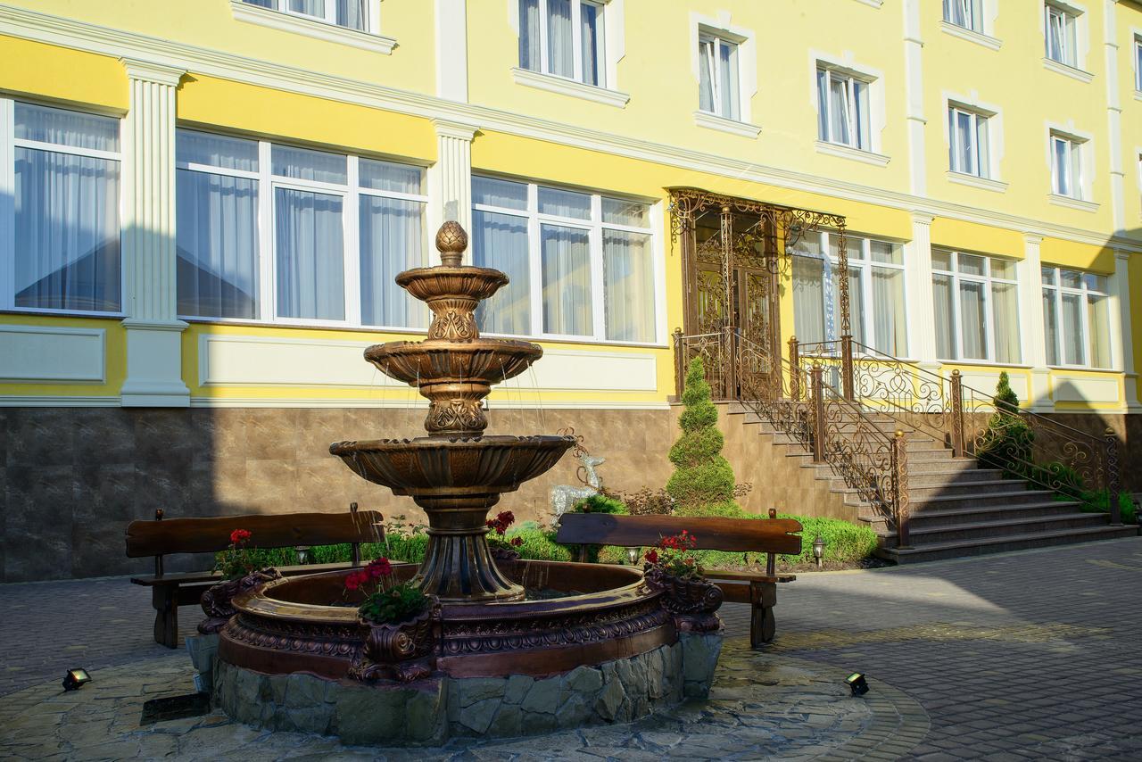Argo Premium Hotel Lviv Kültér fotó